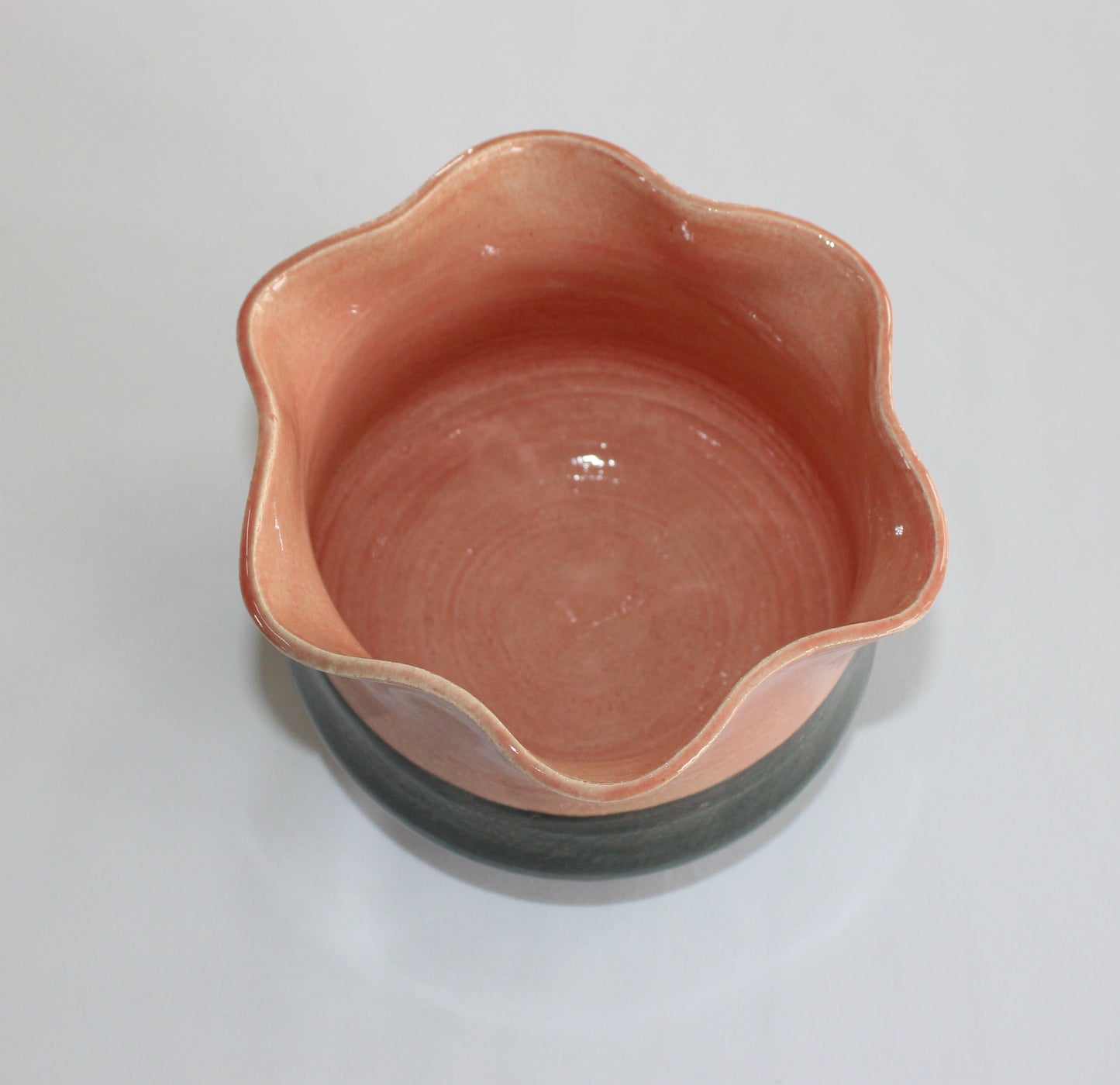 Decorative pot | Planter | Serving pot - Wavy pink and gray