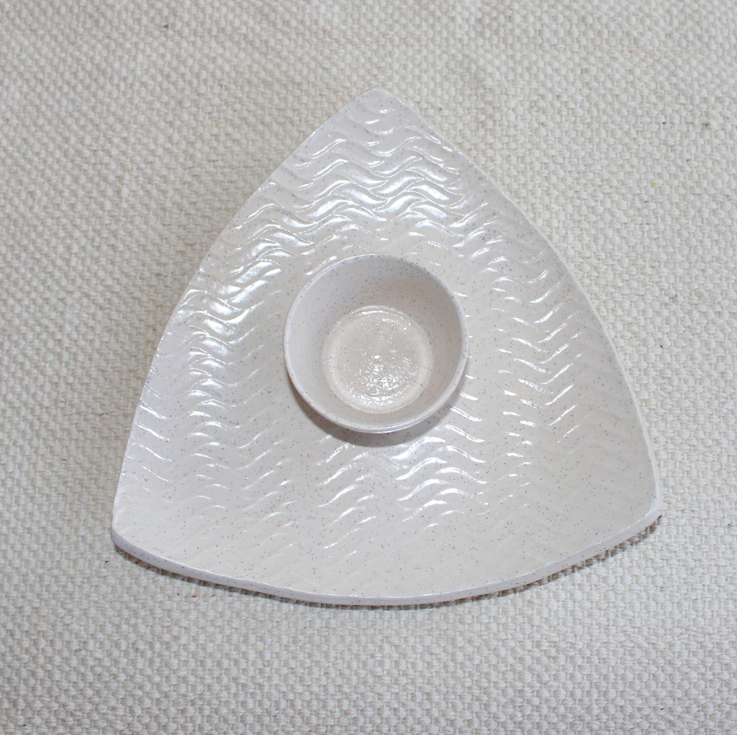 Triangle Dip & Dine set
