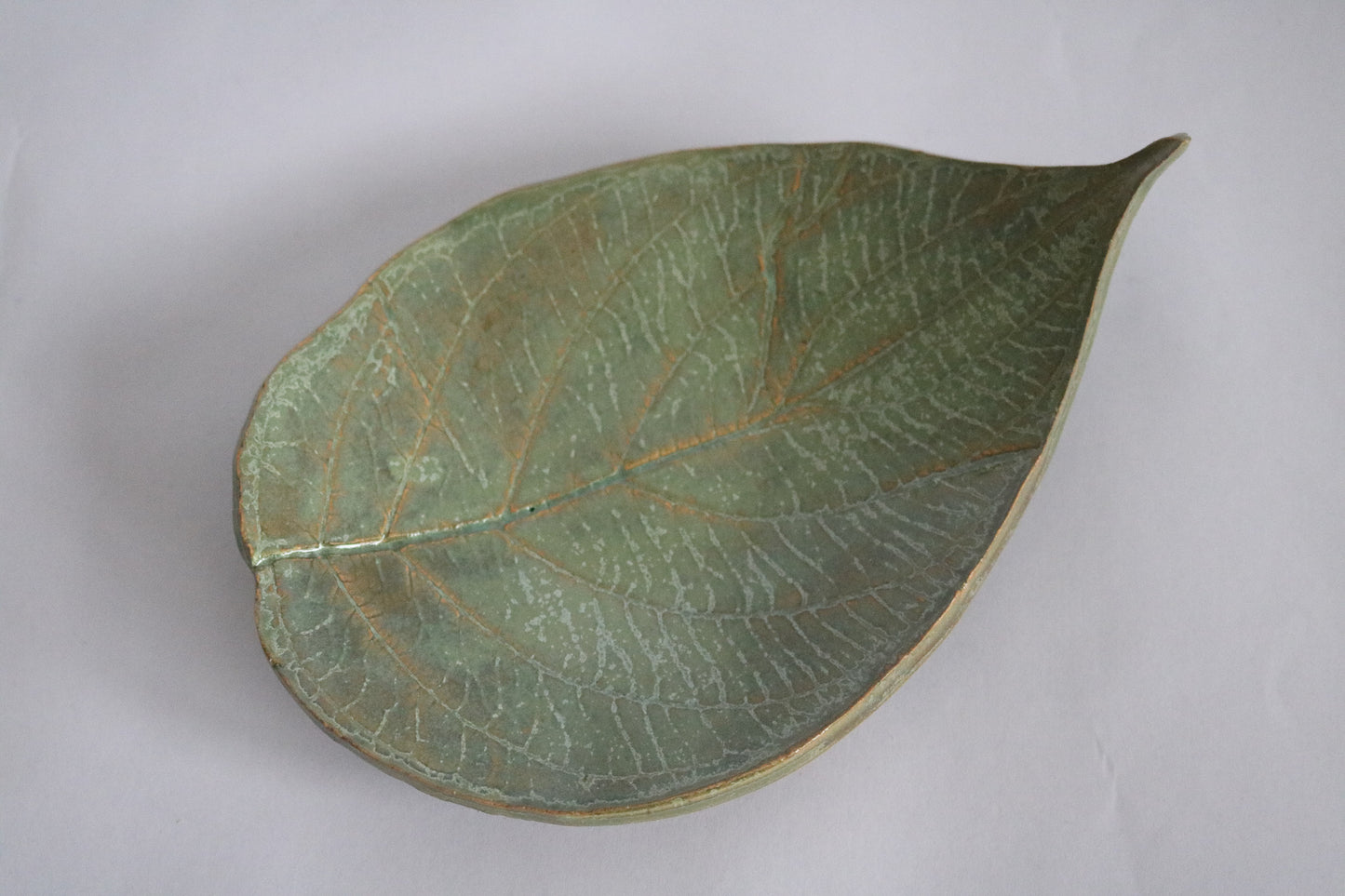 Leaf plate - green | Home Decor