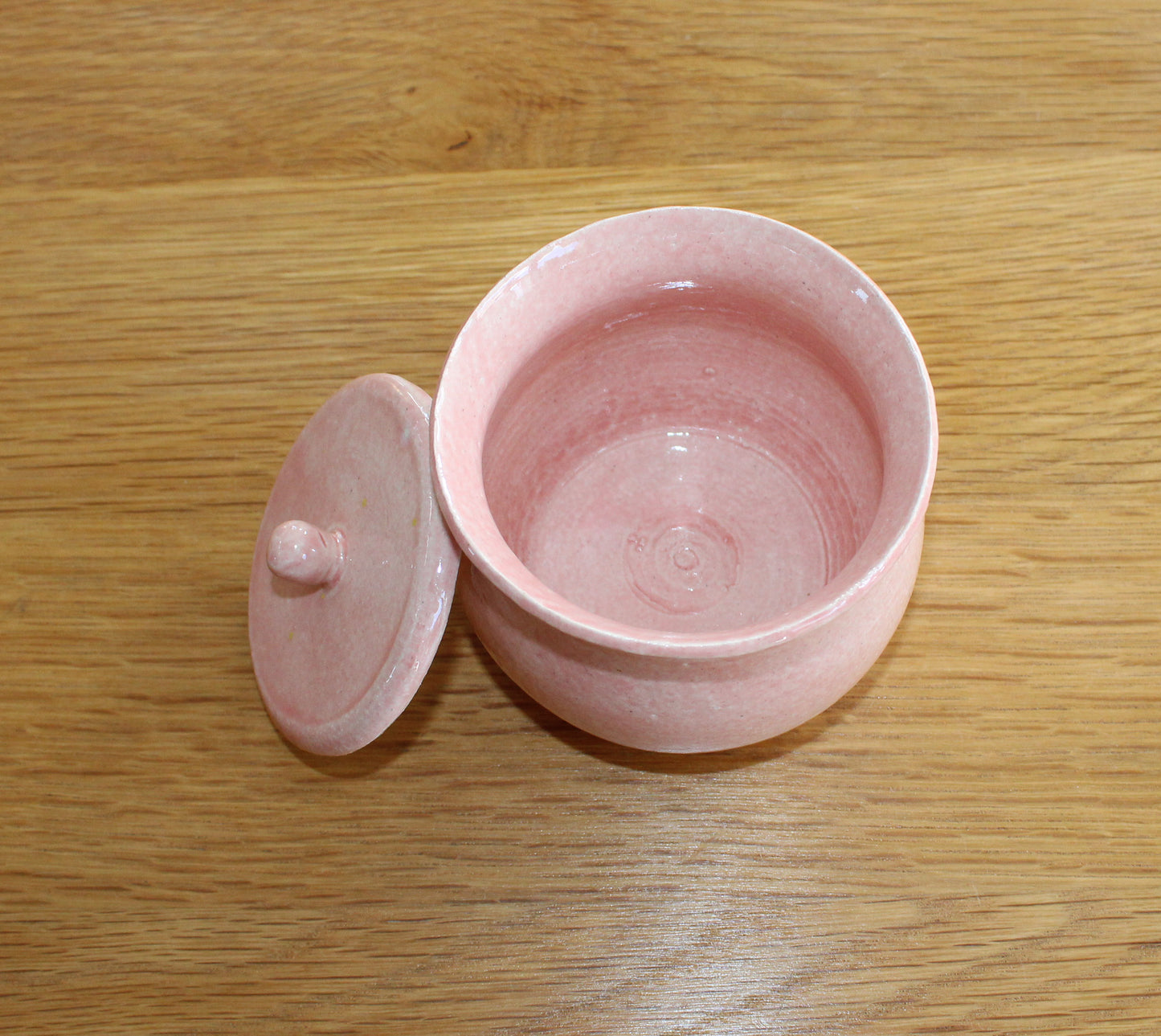 Small pot with lid - pink