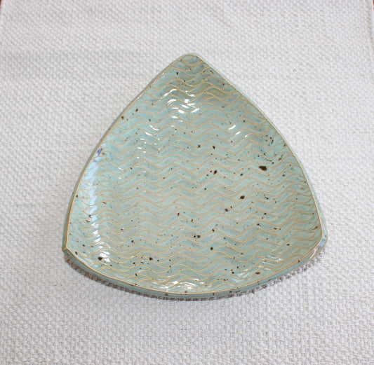 Medium Triangle Plate