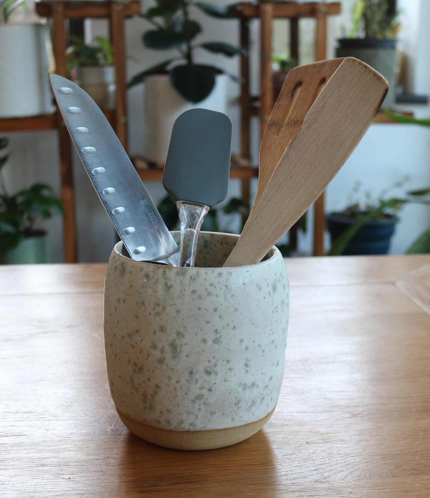 Planter | Decorative vessel | Utensils holder